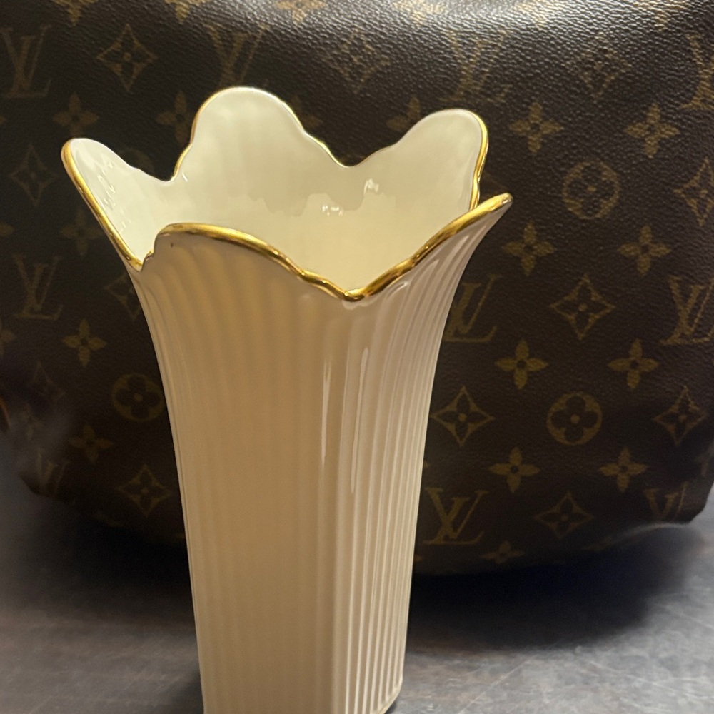 Lenox Cream Vase with Gold Accent